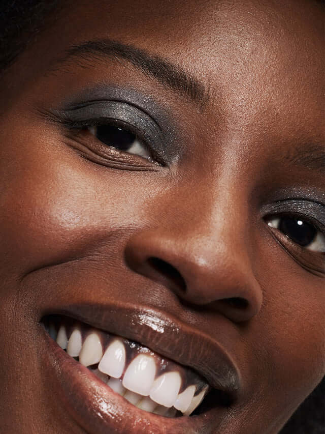 OSCURO