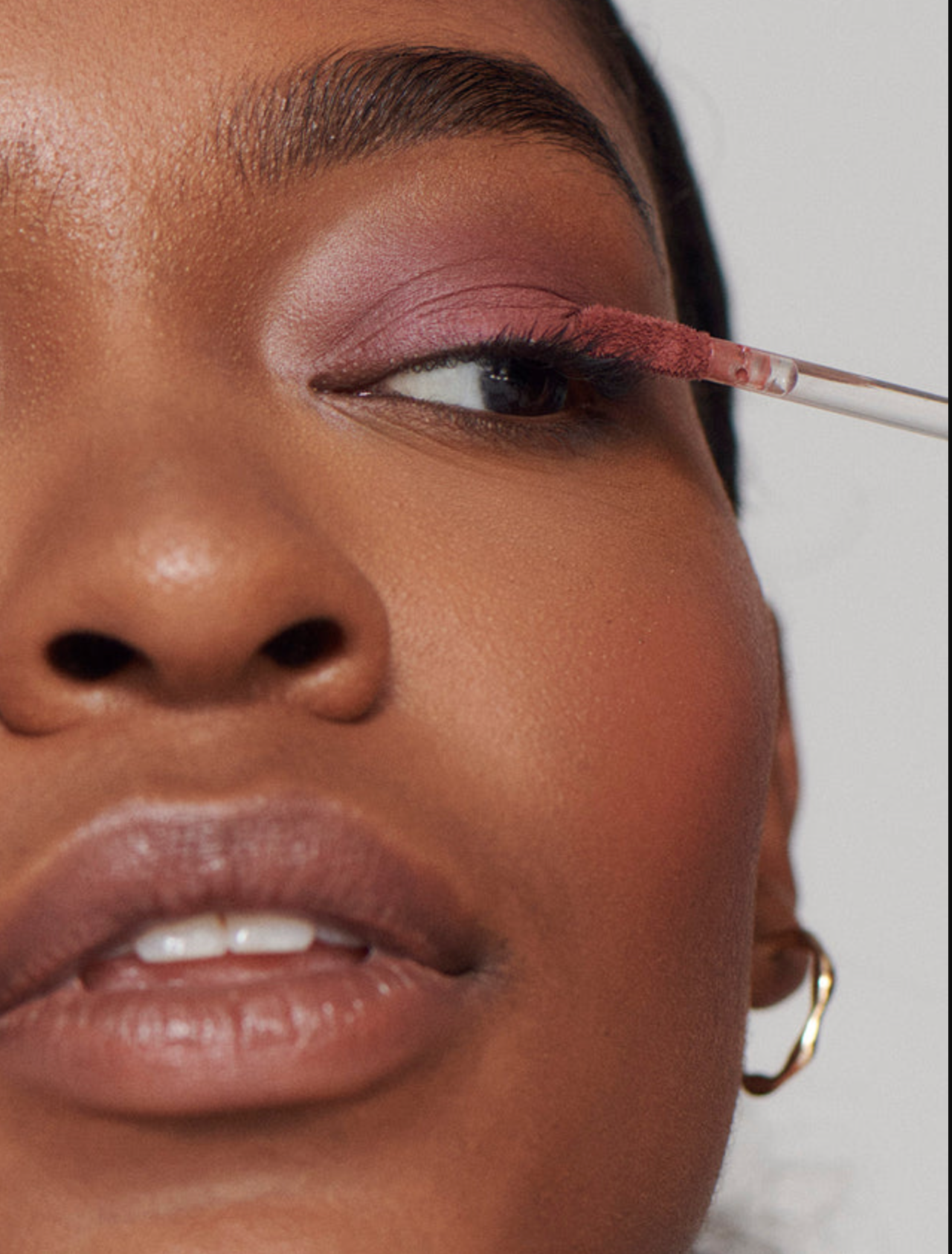 Liquid Powder Matte Eye Tint