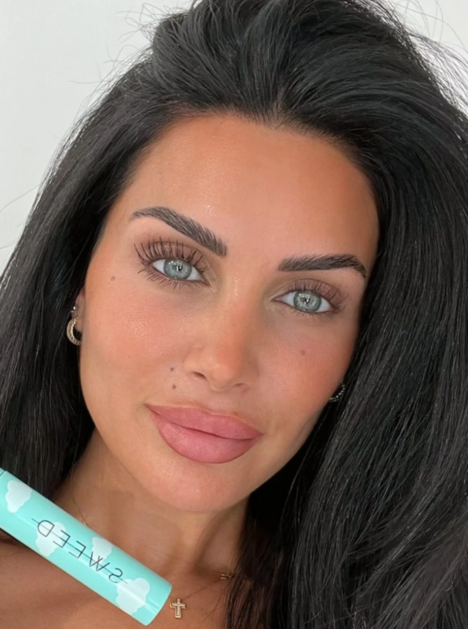 All - cloud mascara