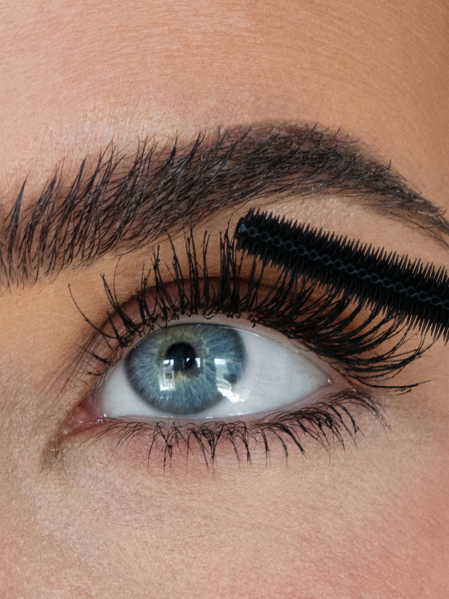 All - cloud mascara