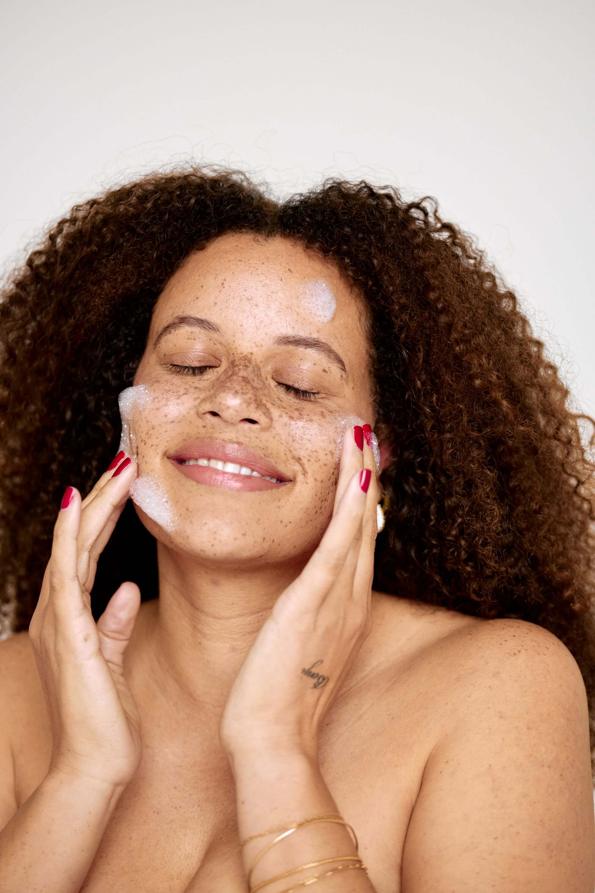 Fall skincare products for dry skin at Shop Good clean beauty store