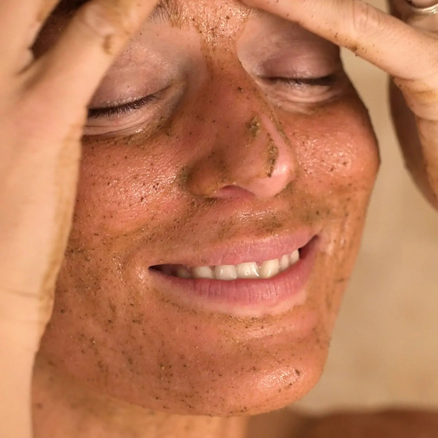 The Clean Dirt Brightening Treatment